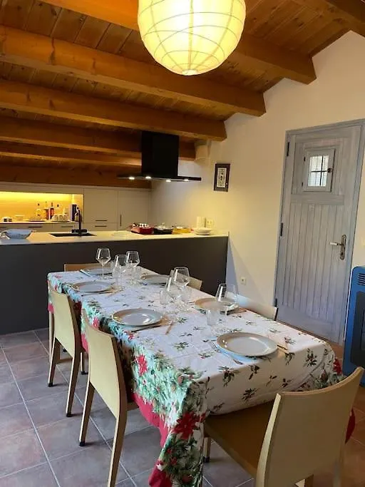 Casa Rural Can Titus L' Esquirol Испания